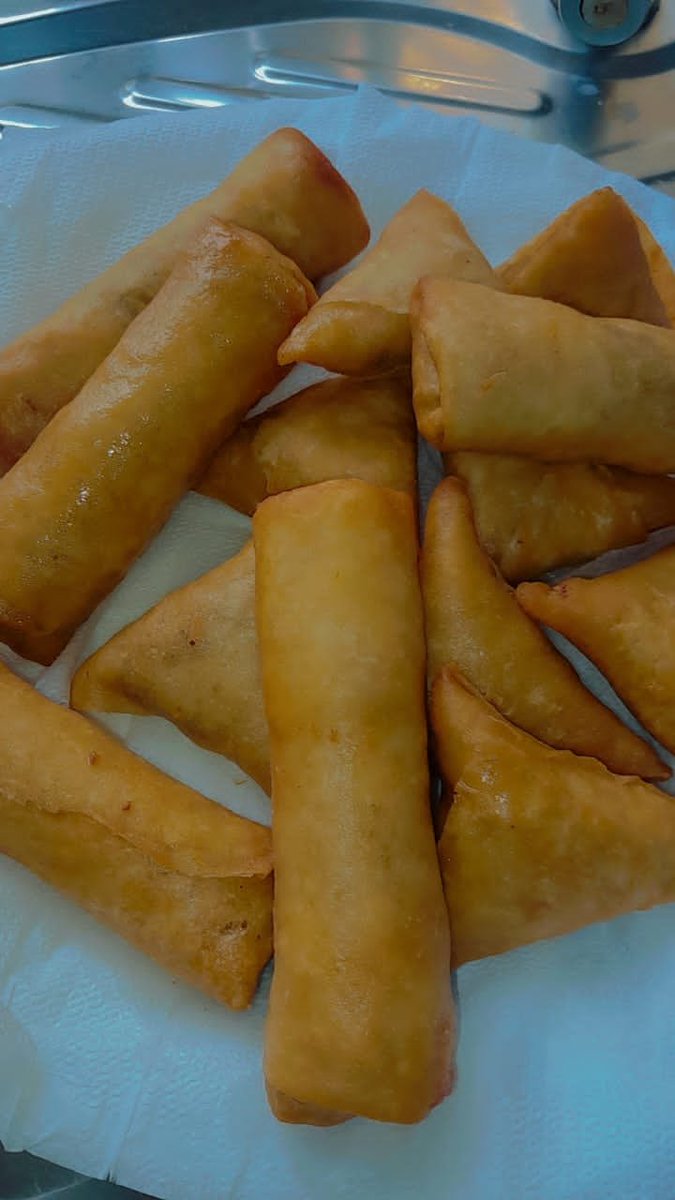 mba_oven's tweet photo. Place your orders for our tasty, spicy and crunch samosa and spring rolls by calling 0538861044 or visit our website https://t.co/1dcFrom6cH to order ASAP.
#MBAGroup #MBAOven #RedefiningBakingStandards #MBAOvenSnacks #Samosa #SpringRolls https://t.co/QEBlIscGRp