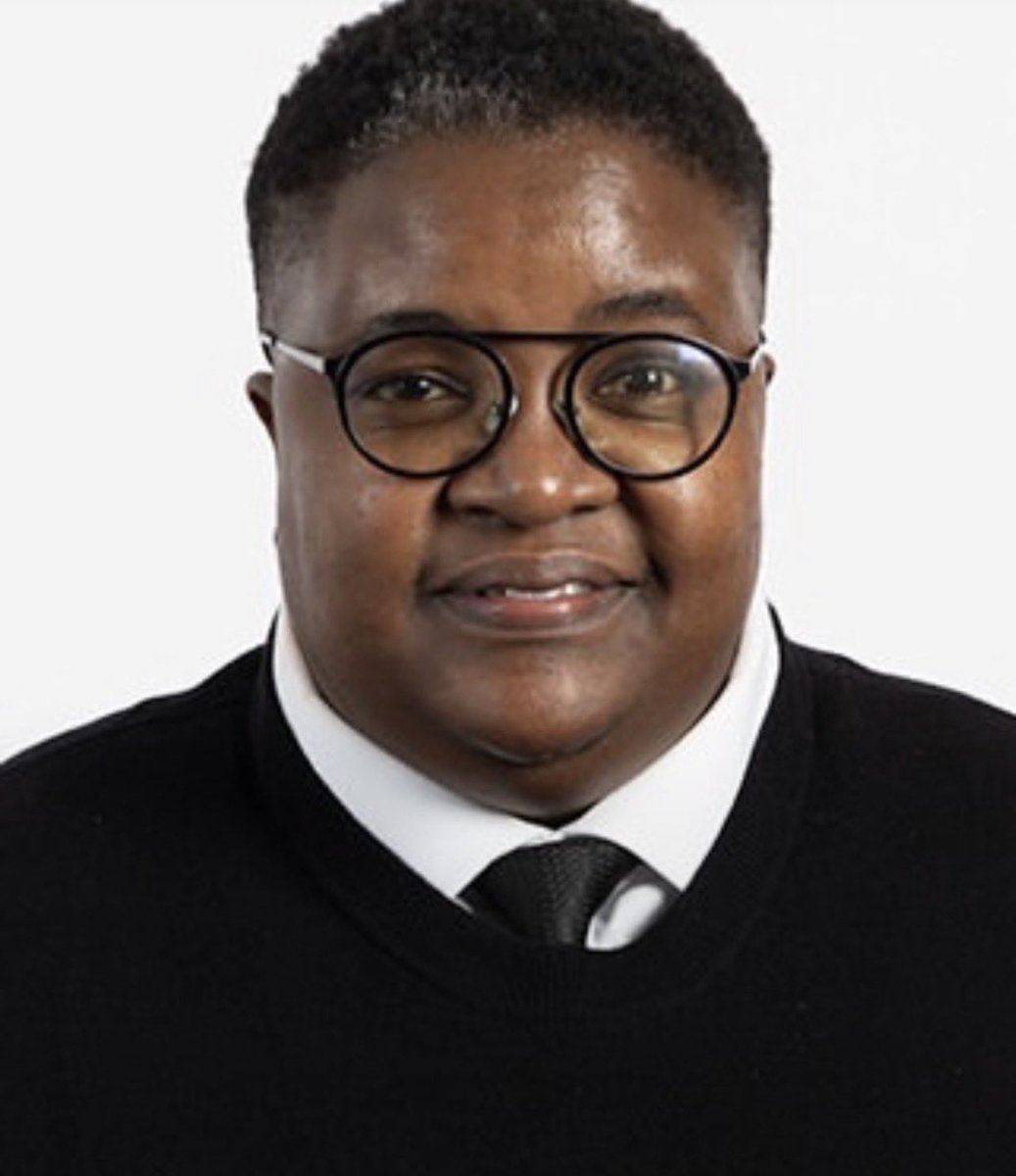 ChrisExcel102's tweet photo. This obese minister was all over the news discussing the smell of a vigana to sue MacG 

We haven’t heard anything from her regarding this crisis… 😩😩 https://t.co/j1BsnjQK2N
