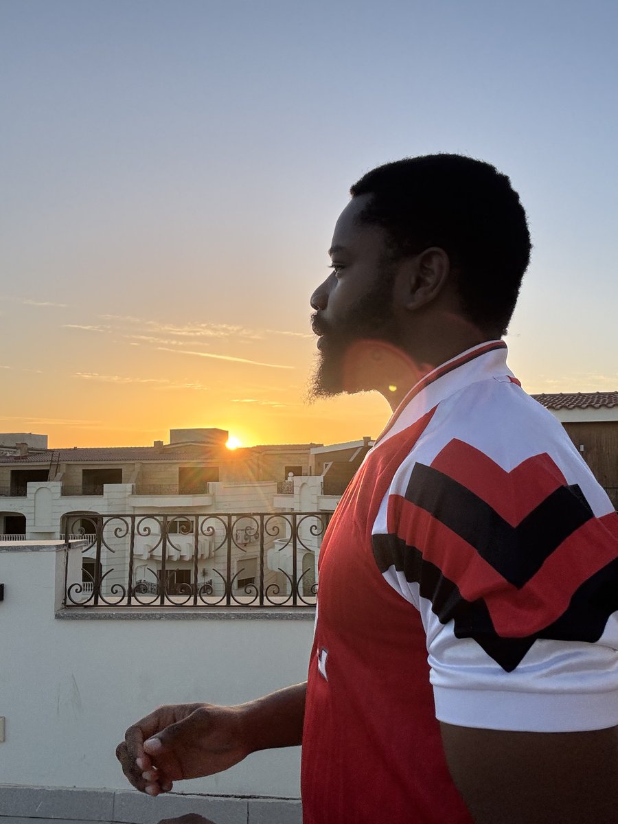 SirLeoBDasilva's tweet photo. Cutting my hair today because Arsenal already have 5 wins in a row 
Thank you God for everything https://t.co/N45tMTAnZI