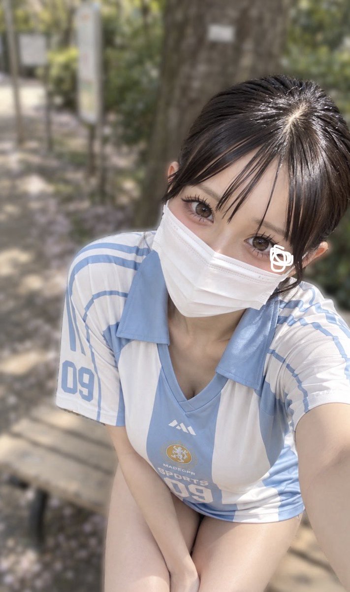 xxx_xxx708's tweet photo. 玉使う系の競技は得意 https://t.co/0Zk1lGXJxM
