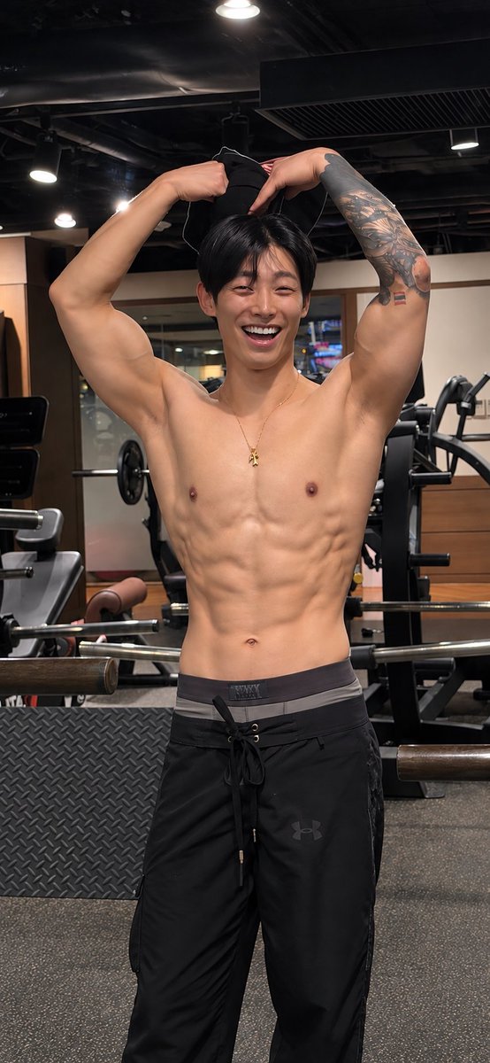 K_Boy0_0's tweet photo. Hyukgeun https://t.co/wDdsw8w3I7