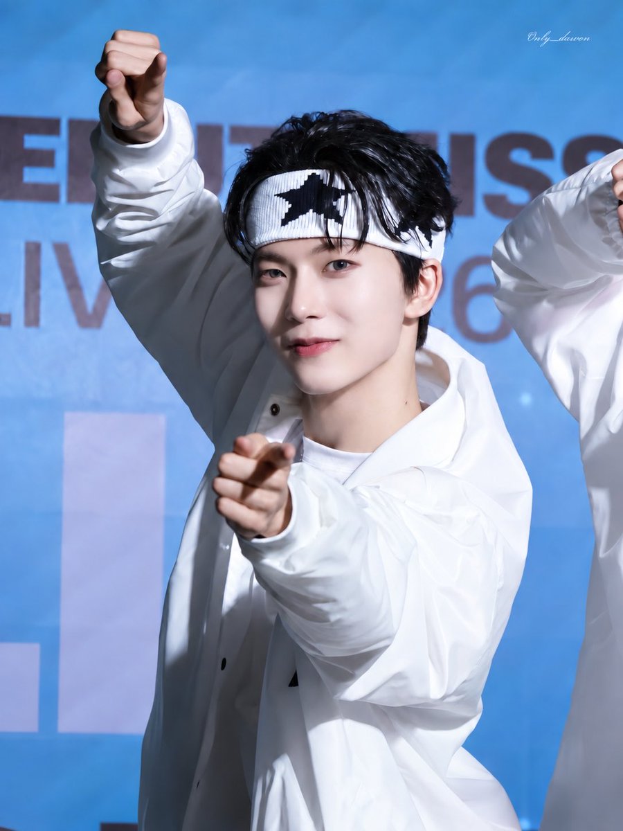 0nly_dowon's tweet photo. 260509   2부

＞ ̫＜🫵🏻💫

#ADAP #에이댑  #DOWON #도원  #ALL_DREAMS_ARE_POSSIBLE
@ADAP_offcl https://t.co/hiwdf7cW6V