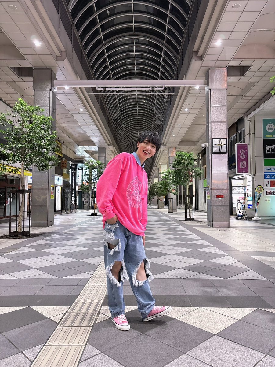 msqt_mahiro's tweet photo. 未完成未来図単独ライブvol.2
ありがとうございました✨ https://t.co/KfgfpV8RaB