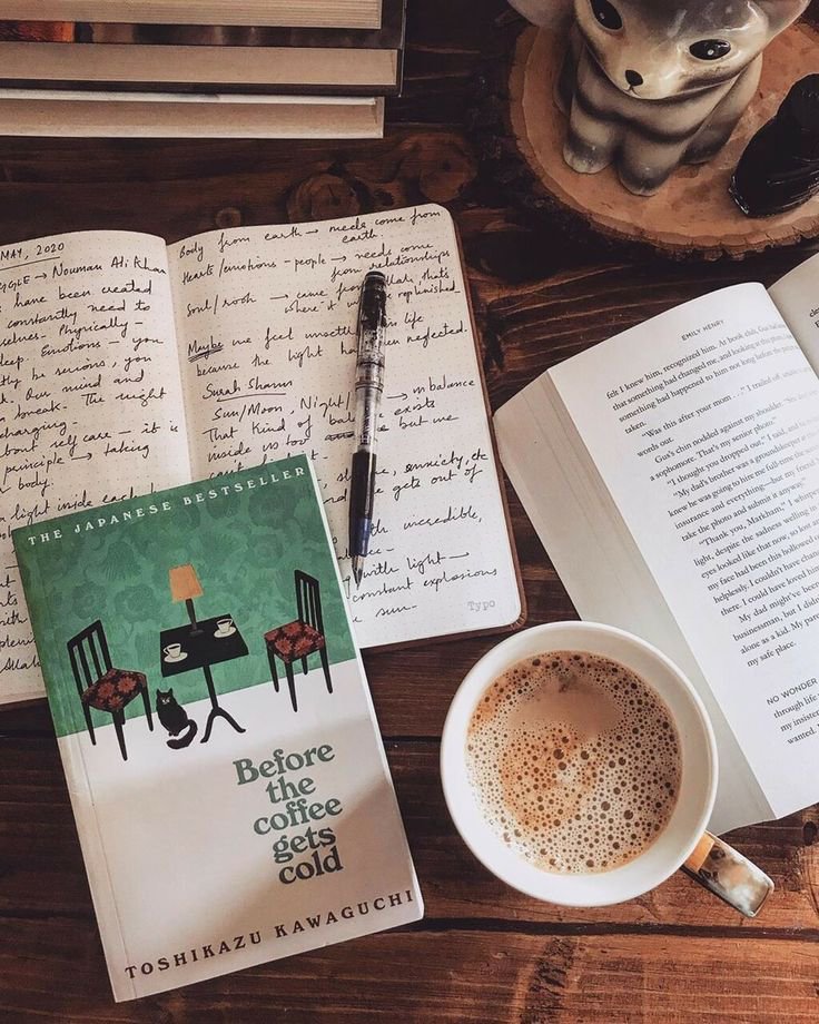 Aurielle007s's tweet photo. Studying while sipping your coffee ☕ 📖 https://t.co/ZWWocgtNvq