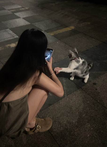 OSabatini_'s tweet photo. 女生之间的情感很奇妙的，有时候就是会有一种感应，从刚认识你就知道你们俩注定就会成为很好的朋友。 #赣州  #女大  #反差 https://t.co/LDLmGOiP5i
