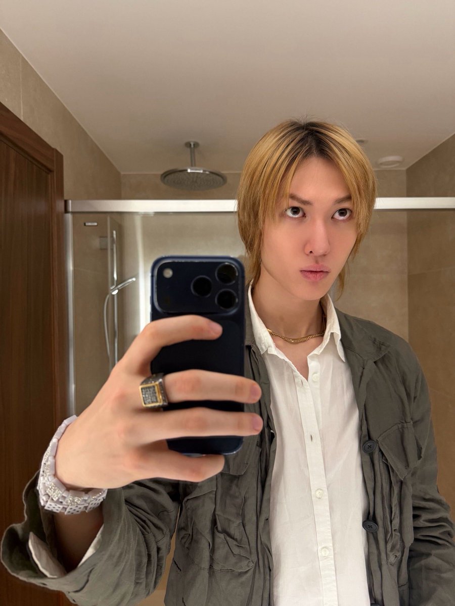 muttiaae's tweet photo. ntin.. matanya merah banget?? :c pasti cape ya? huhu, semoga kmu baik baik aja ya sygku, semoga bisa istirahat dgn cukup after pypd 🥺🥺 https://t.co/3uqGOCeUhe