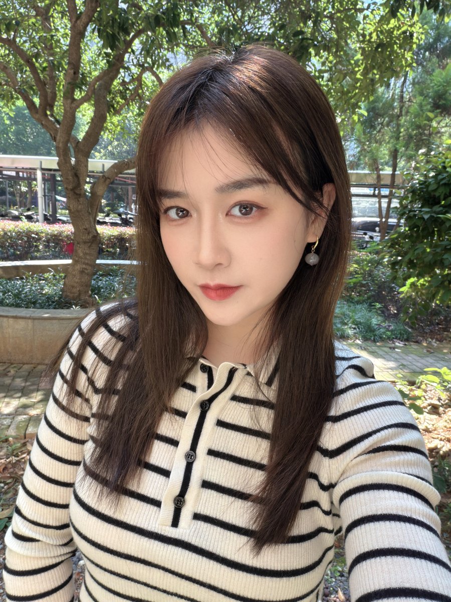 olaymaicol's tweet photo. 可以试着约下，但我不是卖的 不可以打扰彼此的家庭，分寸感很重要，喜欢礼貌的 https://t.co/fAdIKn2PrU