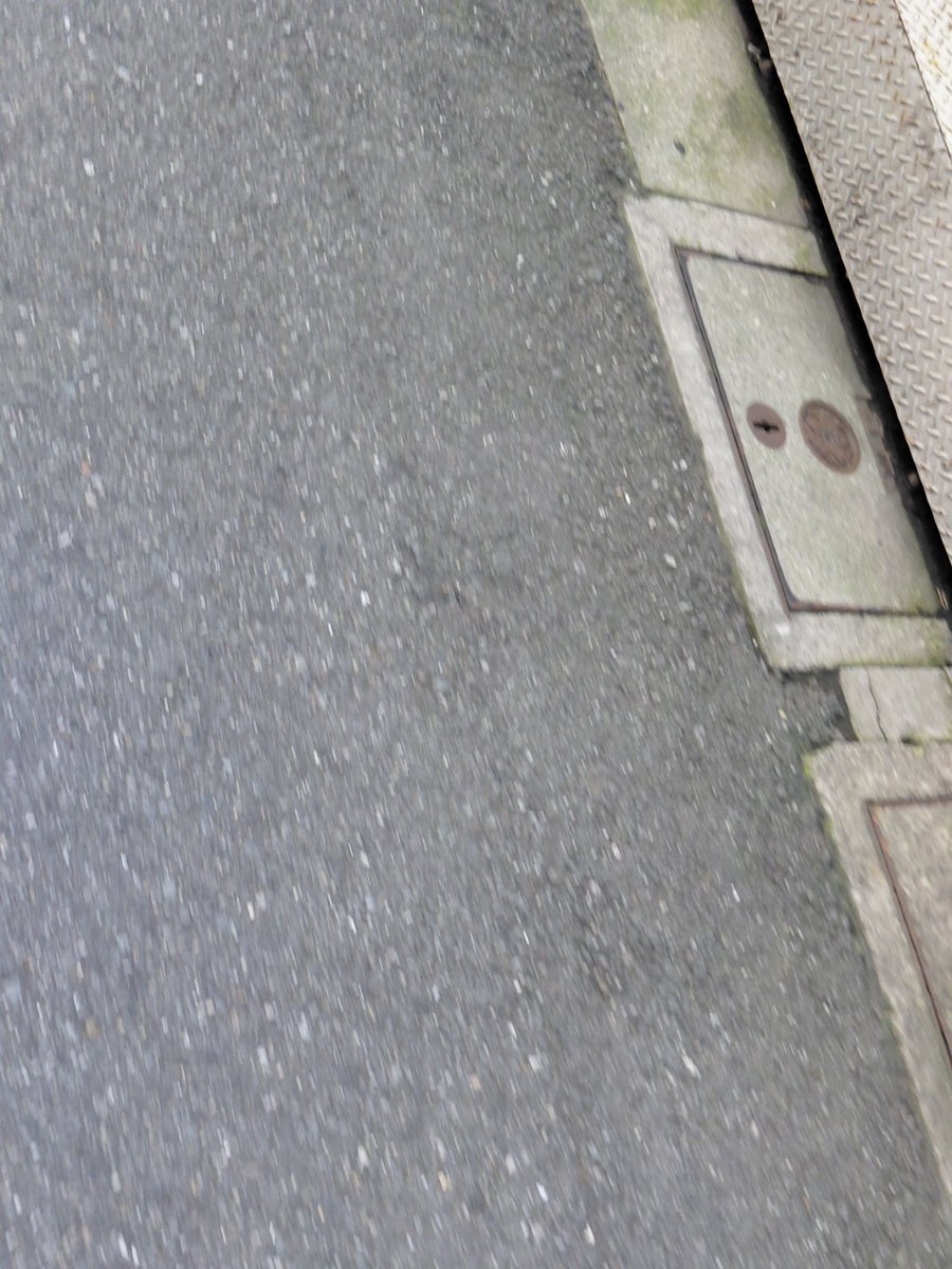 Akarasama_CITY's tweet photo. 「なぜ人は文字を書くと思う？」

文字は残るから。永遠にちかいところまで
＃ォァー https://t.co/9SFnsA4si3
