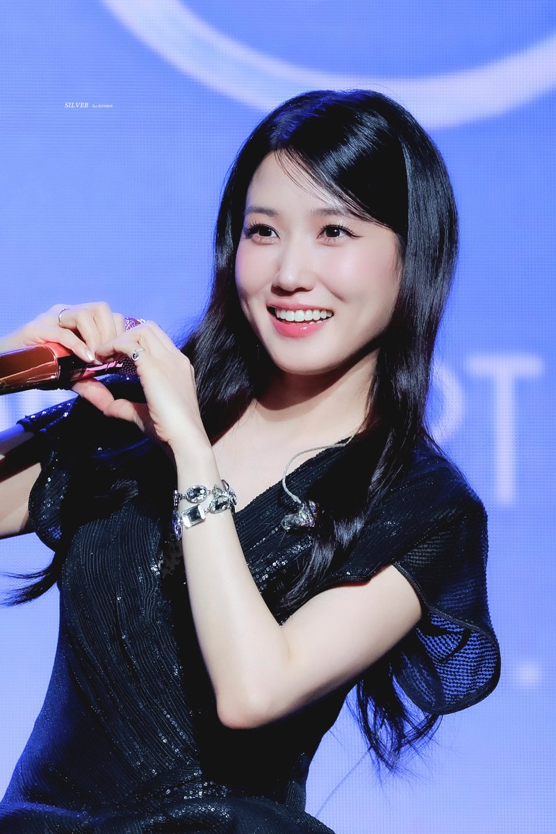 SILVER9_4's tweet photo. 260913 은빈노트: EUN-iverse in Taipei

#박은빈 #PARKEUNBIN https://t.co/ecCkUnXs0E