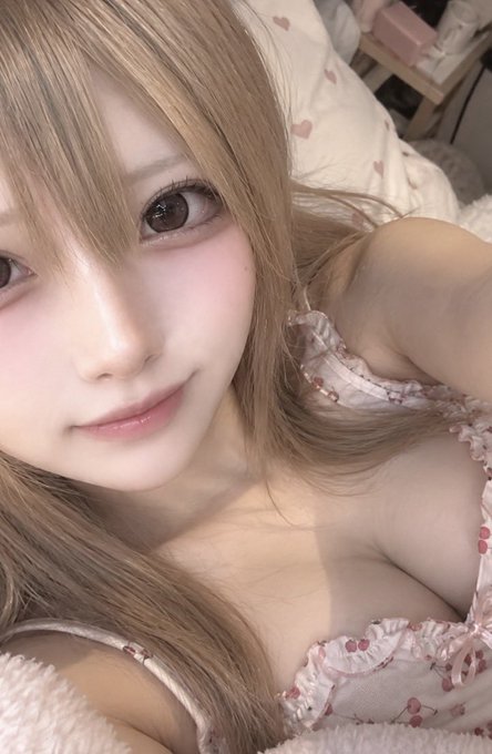 95404568's tweet photo. 思ってるよりムチムチだけど大丈夫ですか？ https://t.co/qdYQ6gFtWf