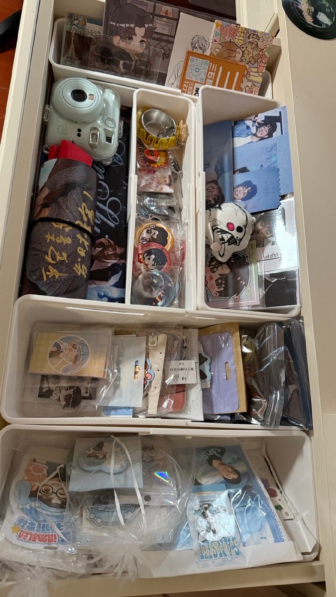 GerardKiongo's tweet photo. Tackled my junk drawer yesterday—found old letters, a half-used sticker pack u0026 a 2018 lip balm still good (yes, really). Small win for clutter-free vibes!， https://t.co/iYifipjcni