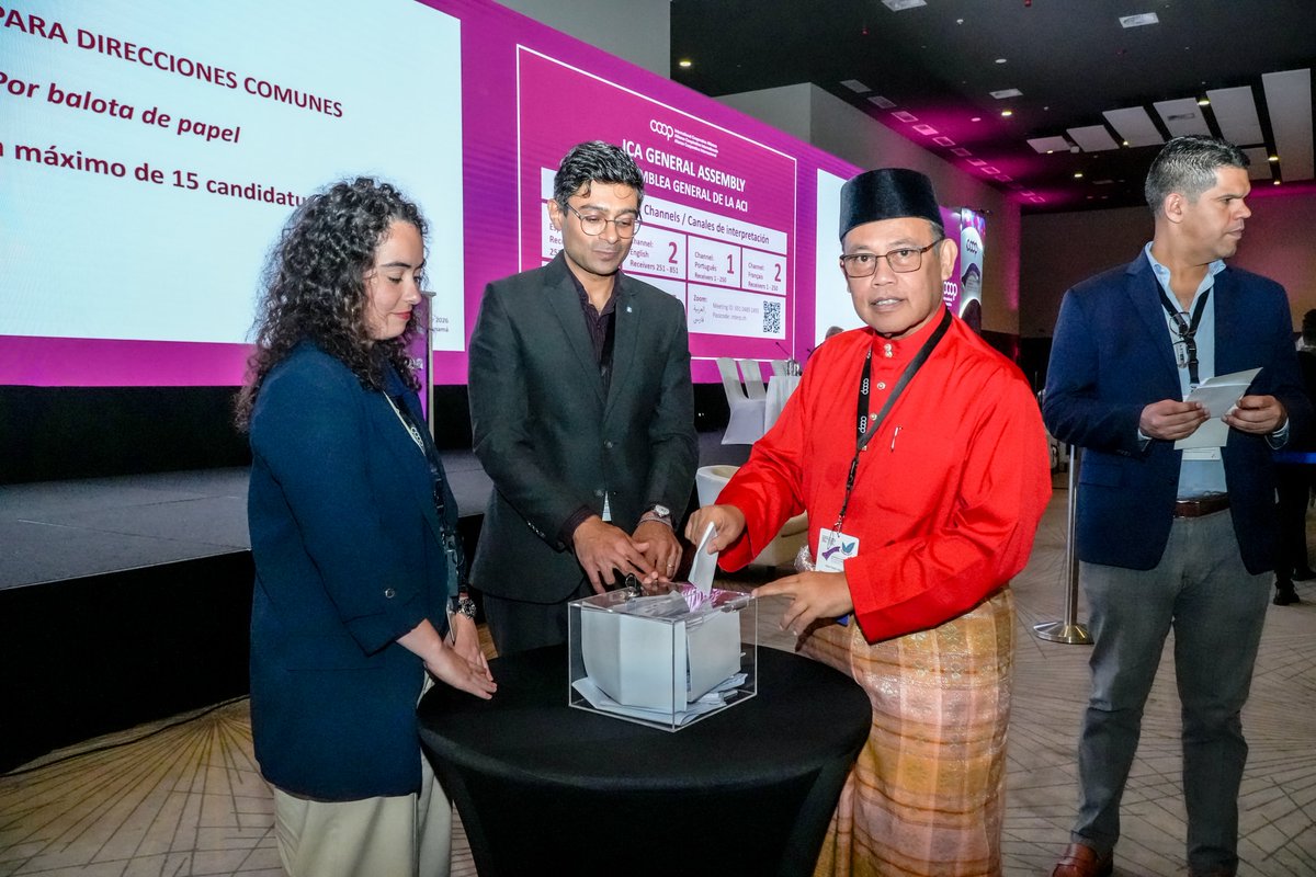 ANGKASACoop's tweet photo. 𝐏𝐑𝐄𝐒𝐈𝐃𝐄𝐍 𝐀𝐍𝐆𝐊𝐀𝐒𝐀 𝐃𝐈𝐏𝐈𝐋𝐈𝐇 𝐒𝐄𝐁𝐀𝐆𝐀𝐈 𝐀𝐇𝐋𝐈 𝐋𝐄𝐌𝐁𝐀𝐆𝐀 𝐈𝐍𝐓𝐄𝐑𝐍𝐀𝐓𝐈𝐎𝐍𝐀𝐋 𝐂𝐎𝐎𝐏𝐄𝐑𝐀𝐓𝐈𝐕𝐄 𝐀𝐋𝐋𝐈𝐀𝐍𝐂𝐄 (𝐈𝐂𝐀) , 𝐌𝐀𝐋𝐀𝐘𝐒𝐈𝐀 𝐊𝐄𝐊𝐀𝐋 𝐃𝐀𝐋𝐀𝐌 𝐊𝐄𝐏𝐈𝐌𝐏𝐈𝐍𝐀𝐍 𝐊𝐎𝐏𝐄𝐑𝐀𝐒𝐈 𝐆𝐋𝐎𝐁𝐀𝐋

https://t.co/x0fbCE1qA5 https://t.co/0OTdSJTpb4