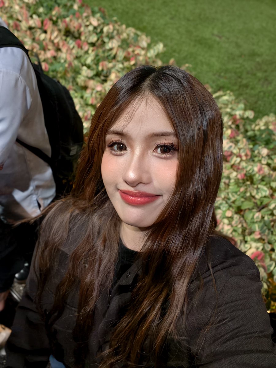 woogieee923's tweet photo. 260915 KAIA Angela Selfies

KAIA at 35th Philippines-Korea Cultural Exchange Festival 2026
📍 The Metropolitan Theater

KAIA AT 35TH PKCF 
#KAIA #KAIAatPKCF #35thPhilKor2026 https://t.co/vVcib4VLCi