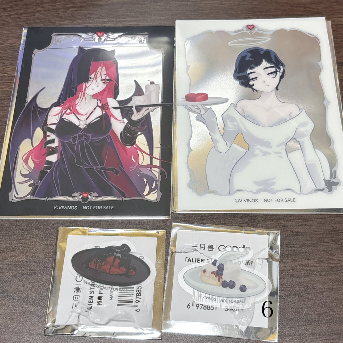 Pchan_0408's tweet photo. エイリアンステージ AaDカフェ トレーディングカード 特典 交換

求）カード イヴァン等身＞買取
コースター イヴァン等身又はティル＞買取
特典 イヴァン等身

譲）画像のもの

イヴァンさんデフォは等身イヴァンとの交換のみ
比率違い◎
続きます。 https://t.co/QCEaHunAHY