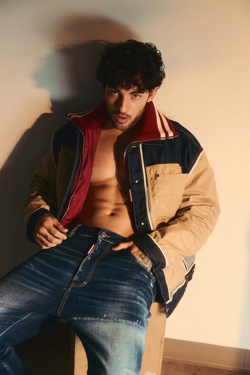 Dsquared2's tweet photo. This one's not about the layering.

#LuisCapecchi in D2 PRE-FW26 for #NumeroSwitzerland

Photography by #RaulRomo
Styling by #TabithaSanchez 

#DSQUARED2
#D2EDITORIALS https://t.co/UIQkrHzCFh