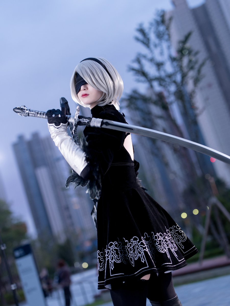 _lailaCos's tweet photo. 의상이 엄청 더웠지만 야간촬영은 즐거웠어요🖤

#NierAutomata #2B #니어오토마타 #투비
#야간촬
📸 : @tite_photo https://t.co/6ZosRqGHSs