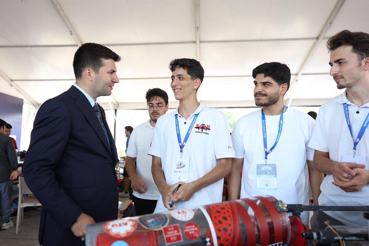 teknocakuo's tweet photo. #TeknOcak takımlarımızdan MURAY Su Altı Roket Takımı, TEKNOFEST Mavi Vatan kapsamında düzenlenen Su Altı Roket Yarışması’nda Türkiye ikincisi oldu.

Takım üyelerimizi ve süreçte emeği geçen herkesi tebrik ediyor, başarılarının devamını diliyoruz. 🇹🇷

https://t.co/rd3pazlbub https://t.co/z8BeWqstJF