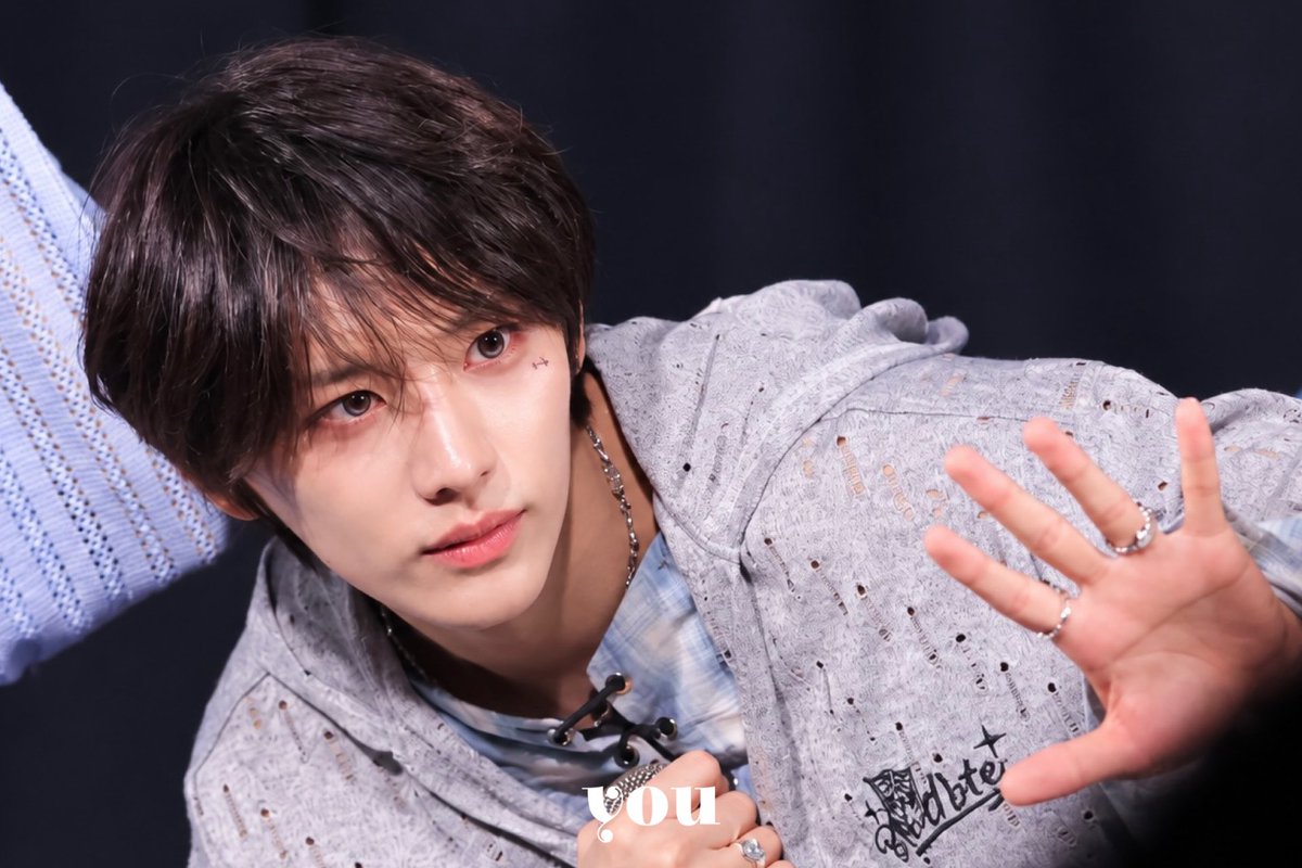 xoxodiaccc's tweet photo. 260914 XODIAC FANMEETING in JAPAN

팬미팅 고마워요👋

#XODIAC #소디엑 #SING #씽 https://t.co/O0lo6Z8AaZ