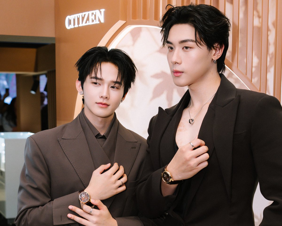 ArtistAplan's tweet photo. Thank you, CITIZEN Thailand, for inviting TOPTAP & MINLEE to the CITIZEN Thailand Limited Edition 2026 “AUTUMN LIGHT” event. 🍂✨

It was truly a pleasure to discover the beauty of the Limited Edition timepieces, inspired by the enchanting light of autumn.

TOPTAPMINLEE x CITIZEN WATCH
#CITIZENWatchTHxTOPTAPMINLEE
#CITIZENThailand