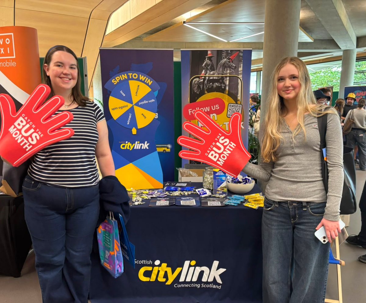 hannabususers's tweet photo. A great Monday at @stirlingunion 🚌, where @BusUsersUK joined @ScotCitylink and @MidBluebird to talk all things buses as part of #CatchTheBusMonth 

#GetOnBoard #LoveTheBus https://t.co/b5BRlqioTr
