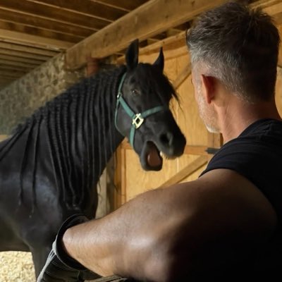 otoinu's tweet photo. #NewProfilePic https://t.co/vh0oC8U1Sy
