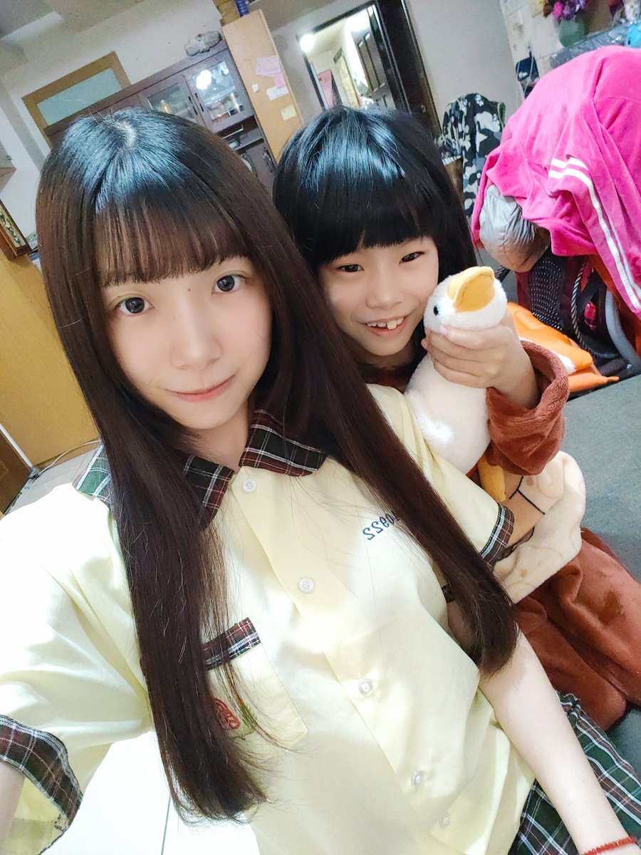 peipei_1024's tweet photo. 2026.02.19-📷💛👔👩👩👧📺🎞️

#Taiwan #portrait #photography #cute #family https://t.co/U6rCWz9WTi