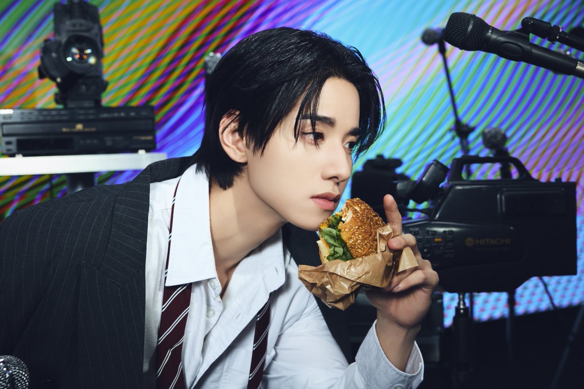 official_jo1's tweet photo. 𝗝𝗢𝟭 𝟭𝟭𝗧𝗛 𝗦𝗜𝗡𝗚𝗟𝗘
“𝗔𝗔𝗢”

-
𝗖𝗢𝗡𝗖𝗘𝗣𝗧 𝗣𝗛𝗢𝗧𝗢
𝗡𝗢𝗜𝗦𝗘 𝗩𝗘𝗥.
-

2026.11.18 RELEASE

#JO1 #AAO #JO1_IGNITE
#佐藤景瑚 #KEIGO https://t.co/SPdVY0rsld