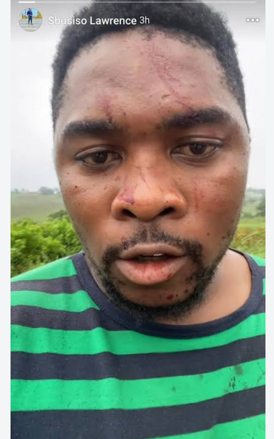 Mzansiawake's tweet photo. This Sbusiso Lawrence a Zulu man!
A serial killer who was celebrated by his people of his popular green t~Shirt.

Who killed his girlfriend cut her stomach off took out her intestines😭

100 women ere killed every day in South Africa by her so called lovers https://t.co/ykSafH9F2g