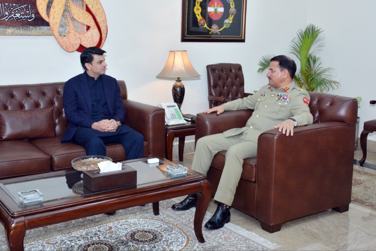 JawadSohrab's tweet photo. An honour to call on Lieutenant General Syed Imdad Hussain Shah, Corps Commander Gujranwala. A valuable exchange of views on matters of mutual interest. Grateful for the warm hospitality. https://t.co/nji4qg3aFV