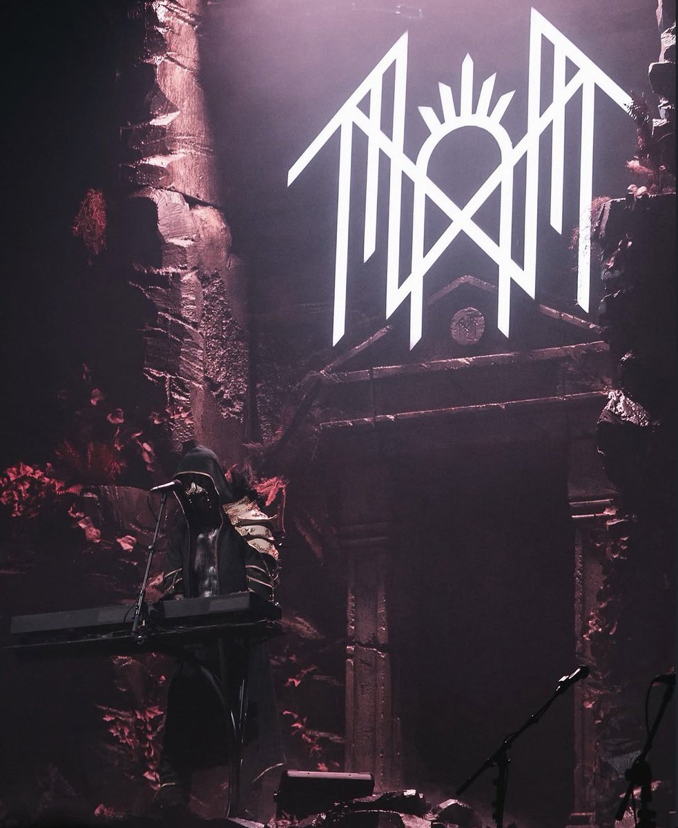 leave_not_liv's tweet photo. A year ago today, Sleep Token begun the Even in Arcadia Tour https://t.co/khCUNKn9VV