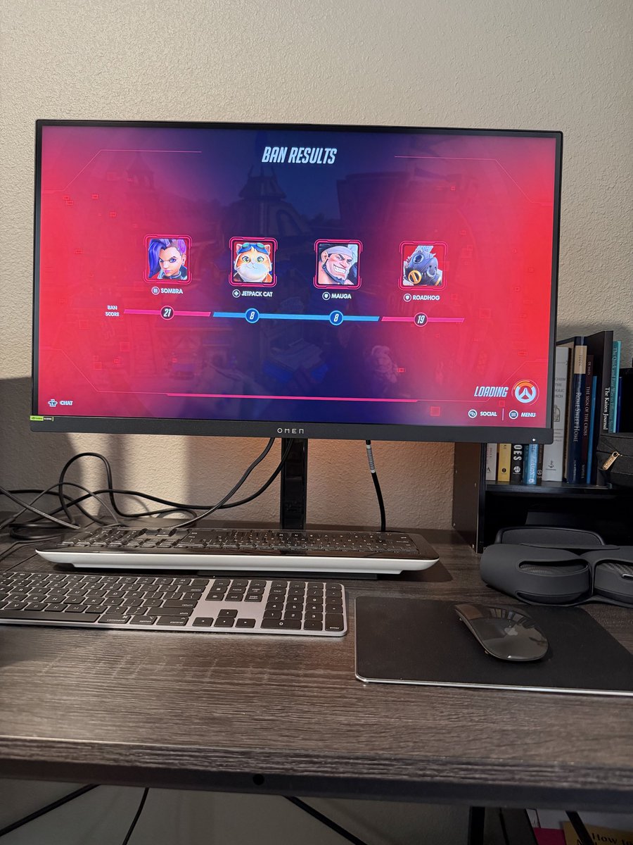 Stevensaysstuf's tweet photo. @PlayOverwatch I make it as far as the ban  results then it kicks me . I get a fail to load message and I’m suspended. This has been going on for 2 days now . My internet connection is fine . https://t.co/a239qjaSss