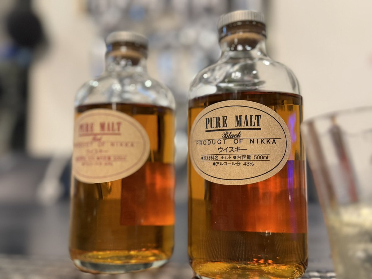 Boyakki_GM's tweet photo. 今宵もニッカウヰスキー蒸溜所限定品♪
飲み比べると確かに余市のBLACKが明らかにスモーキー🥃 https://t.co/9ADGYShWOZ