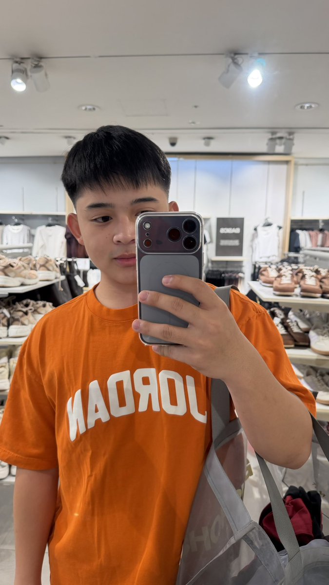 OnlyDansss's tweet photo. cute ng bag na to🥹 https://t.co/FgUOfLMXDR