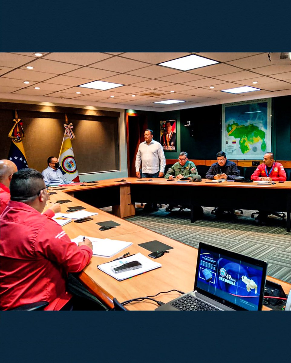 secodena_ve's tweet photo. Bajo la directriz de la presidenta Delcy Rodríguez, el Sec. Gral. de SECODENA, MG. Jesús Villamizar Gómez, lideró reunión para planificar el 49° aniversario de la institución y revisar metas.

Además, dio la bienvenida a los GD. Antonio Rojas y Michell Valladares. 🇻🇪 https://t.co/Dj5JdjWwXa