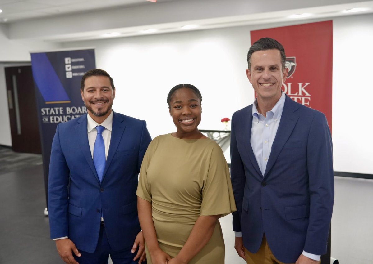 EducationFL's tweet photo. Scholarships open doors for students, strengthen our schools, and create a brighter future for Florida. 

Yesterday, Commissioner @HenmackIII presented @PolkState with a more than $54,000 contribution from the @FLCollegeSystem Foundation to the Polk State College Foundation.

This contribution supports scholarships for Polk State students and represents our commitment to providing opportunity for Floridians.