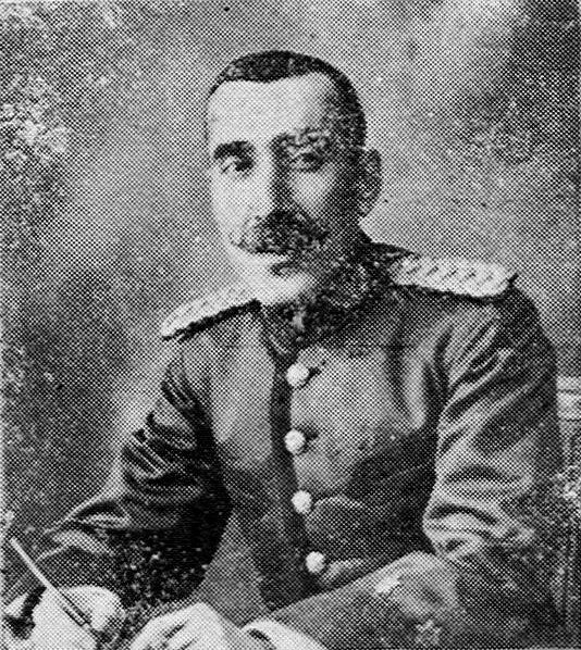 BMjulianCerdan's tweet photo. 🔴 𝟏𝟕𝟓 𝐀𝐍𝐈𝐕𝐄𝐑𝐒𝐀𝐑𝐈𝐎

175 años dan para 𝖒𝖚𝖈𝖍𝖆𝖘 𝖍𝖎𝖘𝖙𝖔𝖗𝖎𝖆𝖘… 

Hoy compartimos con vosotros, una joya de nuestro archivo, una 𝖕𝖆𝖗𝖙𝖎𝖙𝖚𝖗𝖆 𝖔𝖗𝖎𝖌𝖎𝖓𝖆𝖑 de una de las grandes marchas procesionales de 𝐌𝐚𝐧𝐮𝐞𝐥 𝐋𝐨́𝐩𝐞𝐳 𝐅𝐚𝐫𝐟𝐚́𝐧,  la mejor copia conservada de:

🎶 “𝓟𝓪𝓼𝓪𝓷 𝓵𝓸𝓼 𝓒𝓪𝓶𝓹𝓪𝓷𝓲𝓵𝓵𝓮𝓻𝓸𝓼”

Cuya partitura original, no se conserva a día de hoy. 
Esta composición, está dedicada a la sevillana Hermandad de las  @7_Palabras

#SuenaJuliánCerdán #175añosJuliánCerdán