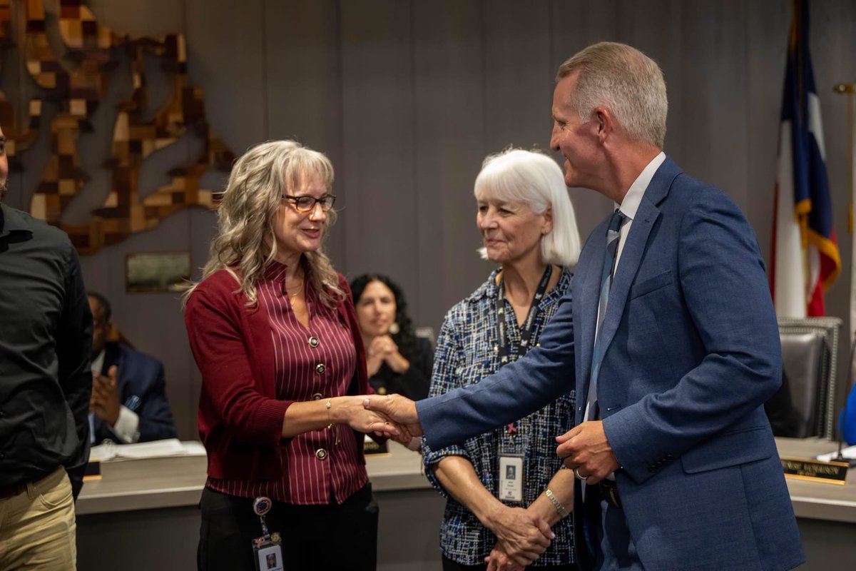 jenny_mcgown's tweet photo. Always love getting to celebrate our incredible students and educators alongside our supportive trustees and families 🎉 Congrats to all of these state and nationally recognized kids and teachers! So proud of you! 💛 #KleinFamily https://t.co/sdhHIh24JC