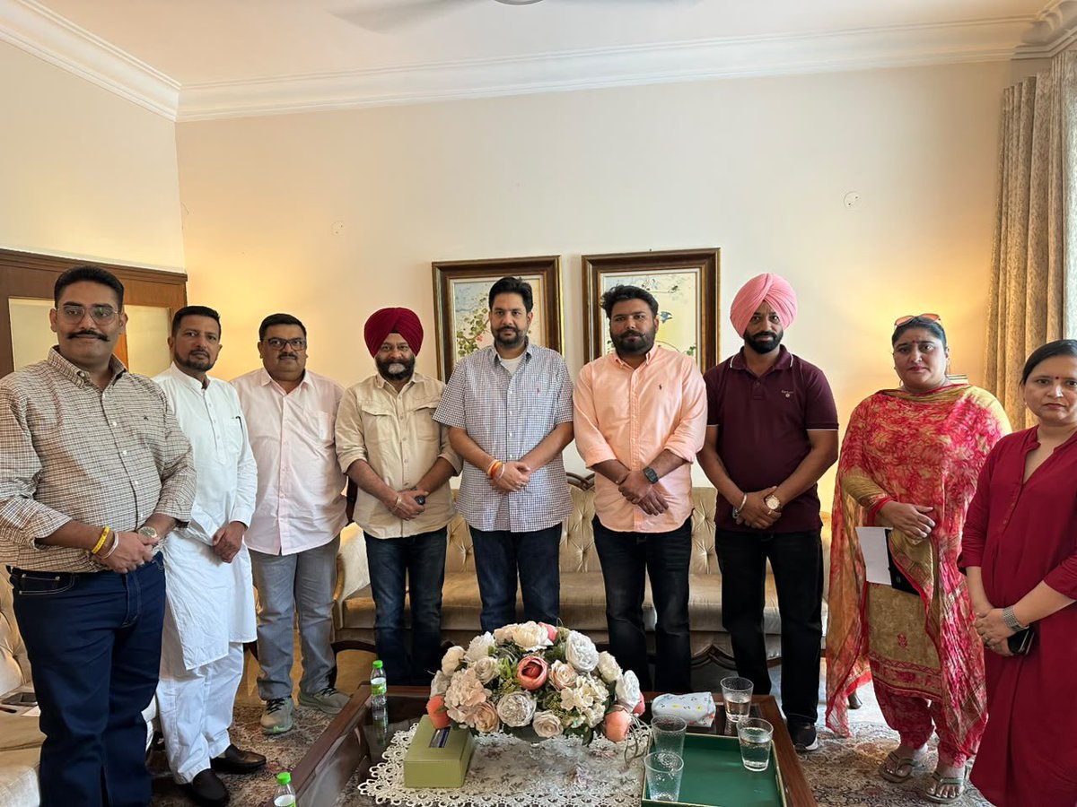 INCPunjab's tweet photo. A focused meeting of the Social Media Department was held with Shri Abhay Tiwari Ji, Shri Amarjeet Ji, and Shri Gurjot Singh Dhindsa Ji, Chairman, Social Media &amp; IT Department, Punjab, to strengthen digital coordination and outreach. https://t.co/0EeFa33Exz
