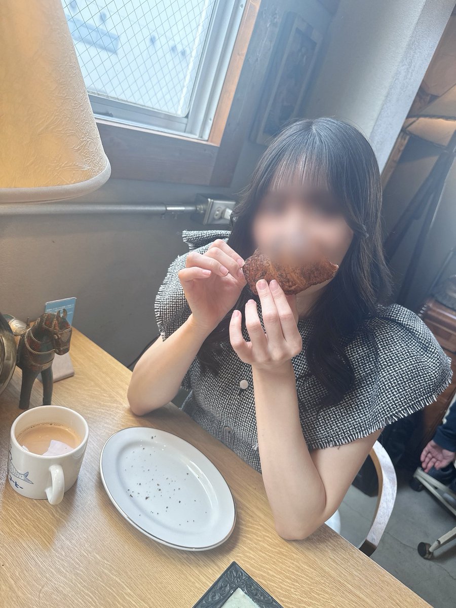 misa898652's tweet photo. 今月もお会いできるお約束いたきありがとうございます🌸
何かを任せたいと思った時、美沙のことを思い出してくれたのが本当に嬉しかったです。勇気を出して伝えてくれた時、信頼してもらえているようで胸いっぱいあたたかくなりました。
沢山よしよし〜ってするぞ！！❤️‍🔥
会えるの楽しみにしてます。 https://t.co/wq0geYvVQp