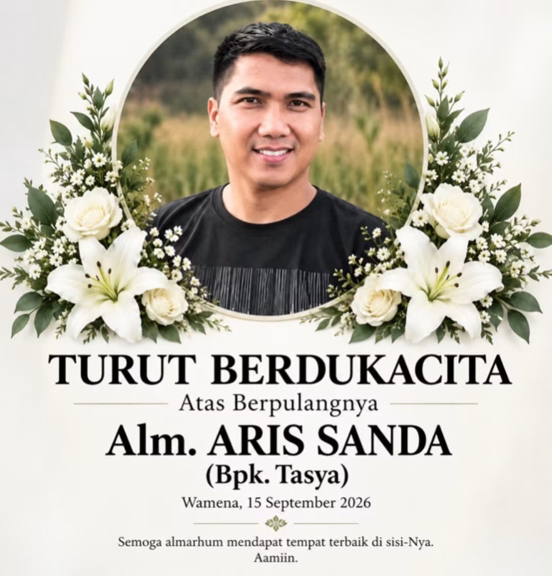 sosmedkeras's tweet photo. Turut berduka cita sedalam-dalamnya atas meninggalnya Aris Sanda, warga Toraja yang dilaporkan menjadi korban penembakan oleh kelompok bersenjata di wilayah Gunung Boy, Jayawijaya, Papua Pegunungan.

Sebelum peristiwa penembakan, Aris dilaporkan dipaksa membuat sebuah video pernyataan yang berisi dukungan terhadap kemerdekaan Papua.

Setelah itu, saat dalam perjalanan dari Wamena menuju Mbua dengan membawa sejumlah penumpang, kendaraan yang dikemudikannya dihentikan oleh kelompok bersenjata. Para penumpang kemudian diminta turun dan diarahkan menuju Napua.

Menurut informasi yang beredar, penumpang yang berada dalam kendaraan Aris Sanda terdiri atas Pendeta TH (38), Ns (23), Ps (32), Se (26), Yt (18), Gr (11), Sa (13), serta dua penumpang lainnya yang disebut berinisial Di dan Si.

Peristiwa tersebut meninggalkan duka mendalam bagi keluarga, kerabat, serta masyarakat Indonesia.

Semoga almarhum mendapat tempat terbaik di sisi Tuhan Yang Maha Esa. Semoga keluarga yang ditinggalkan diberikan kekuatan dan ketabahan dalam menghadapi duka ini.

Semoga masyarakat sipil senantiasa mendapat perlindungan dan kejadian serupa tidak kembali terjadi.