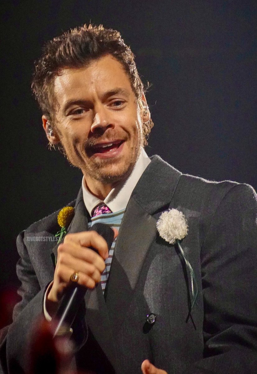 hourlyharrys's tweet photo. https://t.co/fsfcVNPsOt
