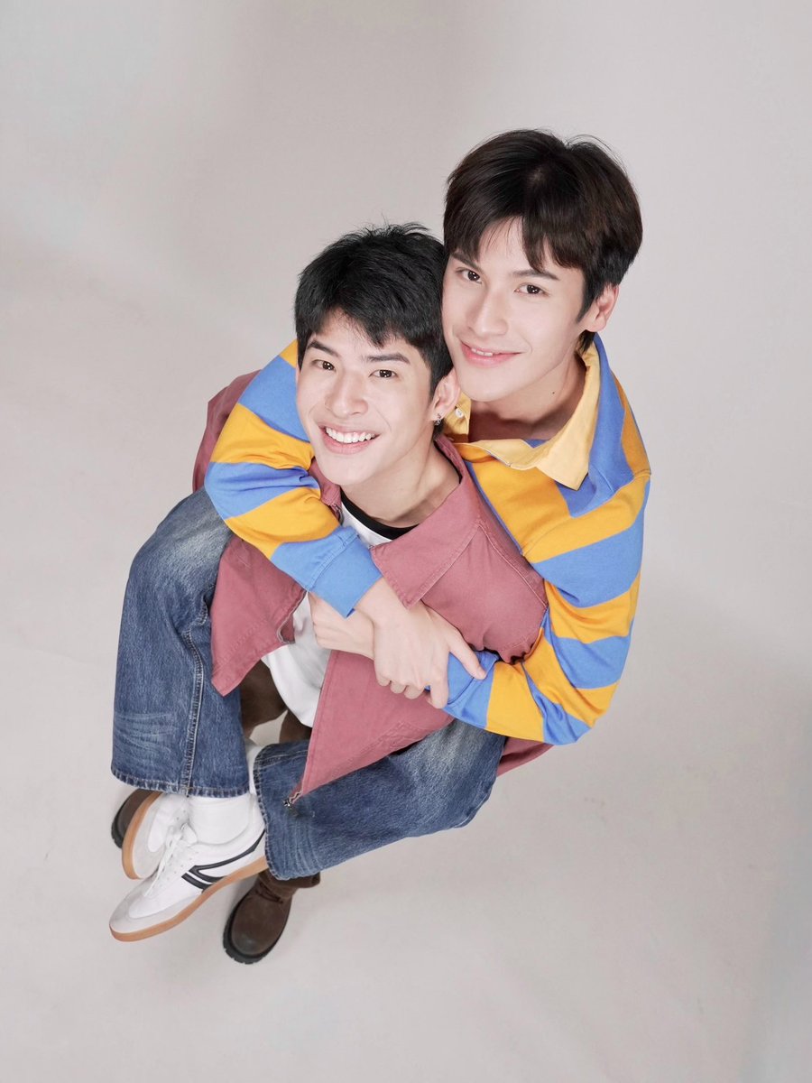 boyslovehub's tweet photo. MarkOhm, SurfJava &amp; SaveFranc at costume fitting for the new BL #RoommateChaos.

It follows three couples who share rooms in a dormitory and, through living together, begin to develop unexpected feelings. https://t.co/sLboIiT9G8