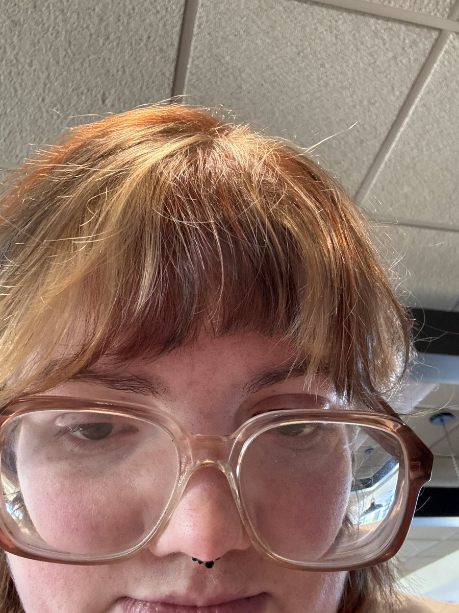 barkbug's tweet photo. whateva i dont rlly post here but i finally cut and colored my hair and i look #swag https://t.co/1Y8fsxnDYG