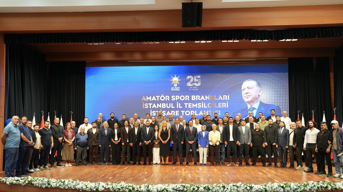 AKIstanbulSPB's tweet photo. Ak Parti İstanbul İl Başkanımız Sayın Abdullah Özdemir Gençlik ve Spor Bakanlığı Müşaviri Sayın Umut Özkan ve  İl Başkan Yardımcımız Sosyal Politikalar Başkanımız Sayın Yusuf Aslan’ın katılımlarıyla; İstanbul’daki amatör spor branşlarının kıymetli temsilcileriyle bir araya geldik https://t.co/6W9ArUAkA6