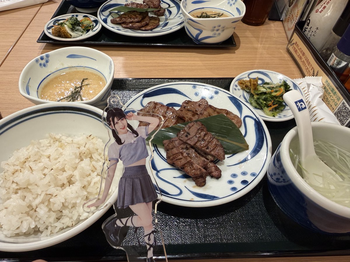 08asuka10's tweet photo. こちらもご飯おかわり無料にいって食べすぎました

#おはんなとーく https://t.co/Tpi2blaney