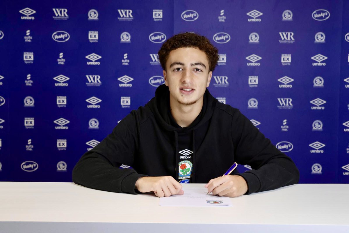 pitt_chrispitt's tweet photo. Congratulations Theo on signing your first Professional contract. Keep up the hard work. @academy_brfc @Rovers @GreatSankeyHS https://t.co/nLxy7b0sSb