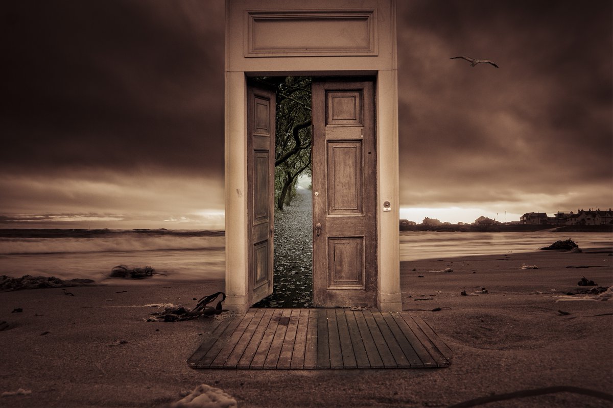 Manuela_ferca's tweet photo. Nuevo #reto Una imagen, una historia

Juego para amantes de los #microrrelatos #poesía #haikus… cualquier texto breve que quepa en un solo tuit.

Escribe lo que te inspire esta imagen de Sean Wareing.

Hashtag #MicroX y te retuiteo. https://t.co/xv0zrwS9sj