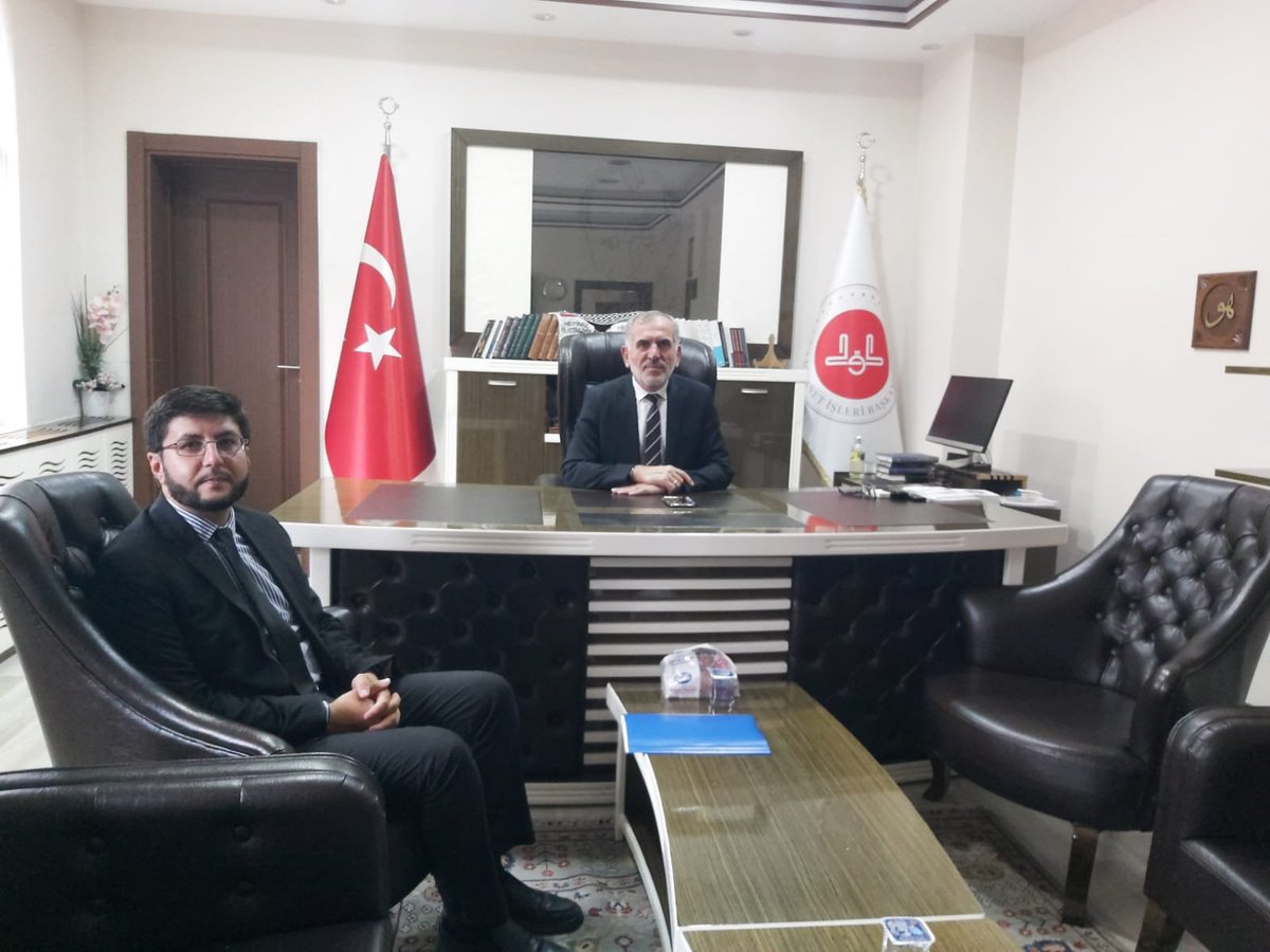 Muftuluk_37's tweet photo. İhsangazi İlçe Müftüsü Ercan Özdemir’den İl Müftüsü Derin’e Ziyaret

İhsangazi İlçe Müftüsü Ercan Özdemir, İl Müftüsü Bekir Derin’i makamında ziyaret etti. https://t.co/ec1S6YpmGr