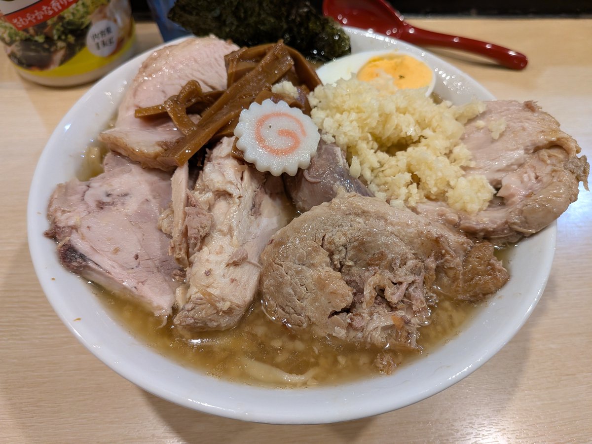 okimochi_kun's tweet photo. 美味すぎる
君も六等星に行こう🫵︎🍜 https://t.co/3PdAiZ9Z7k