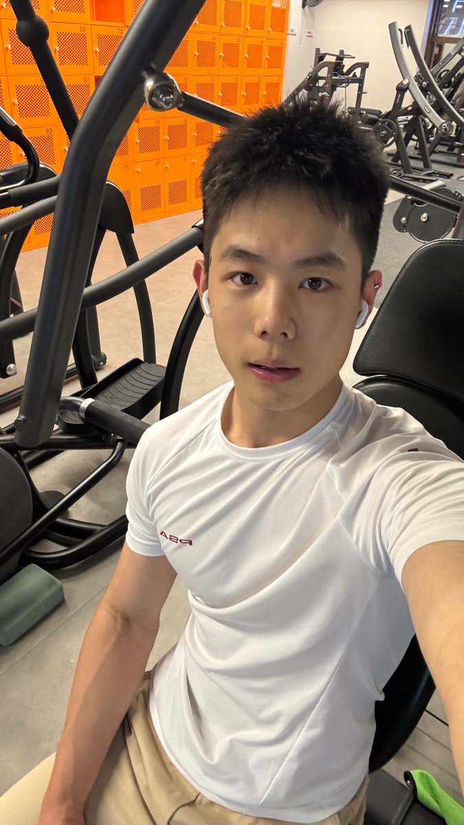 Boboooo060518's tweet photo. 第1️⃣条 https://t.co/8ymP8CZTra